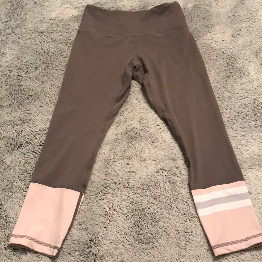 Zyia XS capri leggings